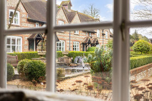 Photo 21- click for photo gallery